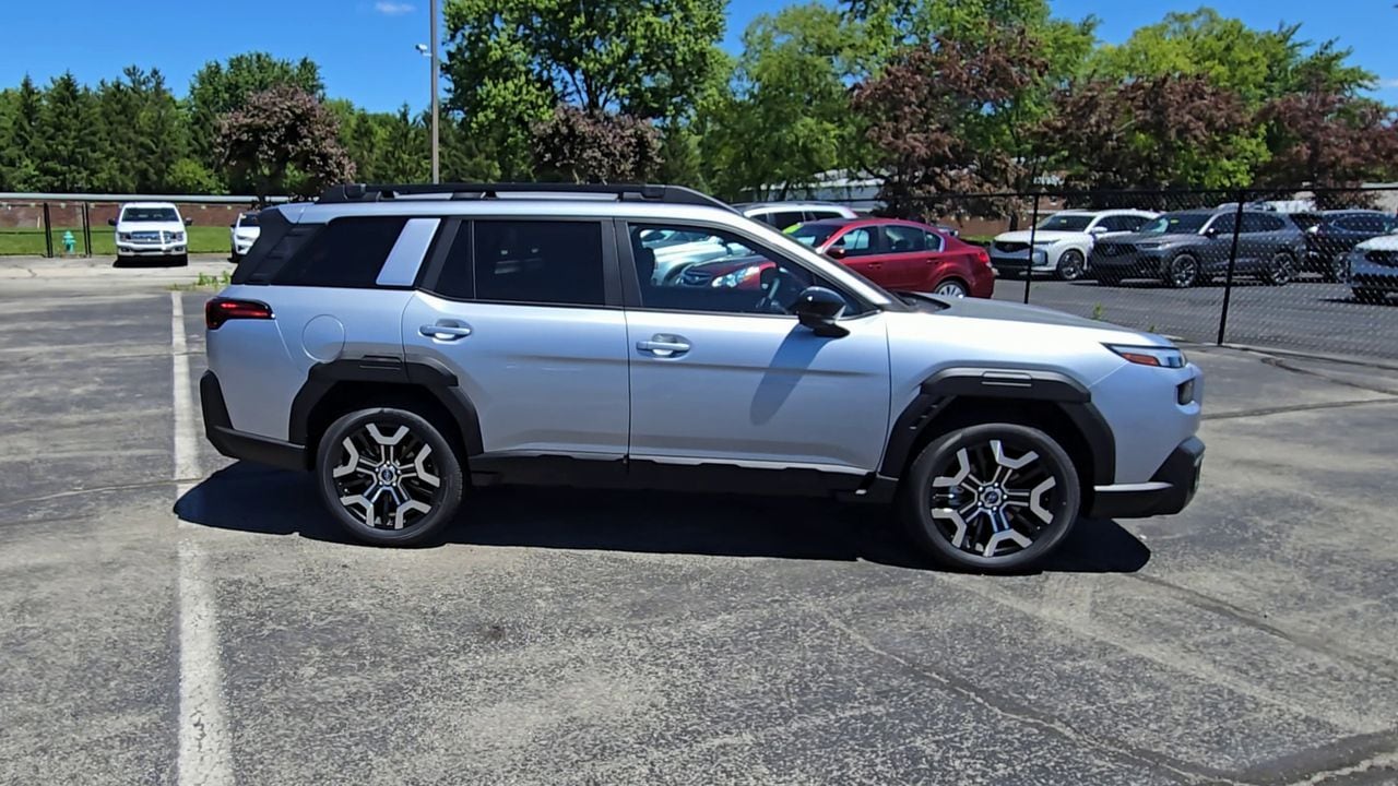 2026 Subaru Outback Touring XT - Photo 9