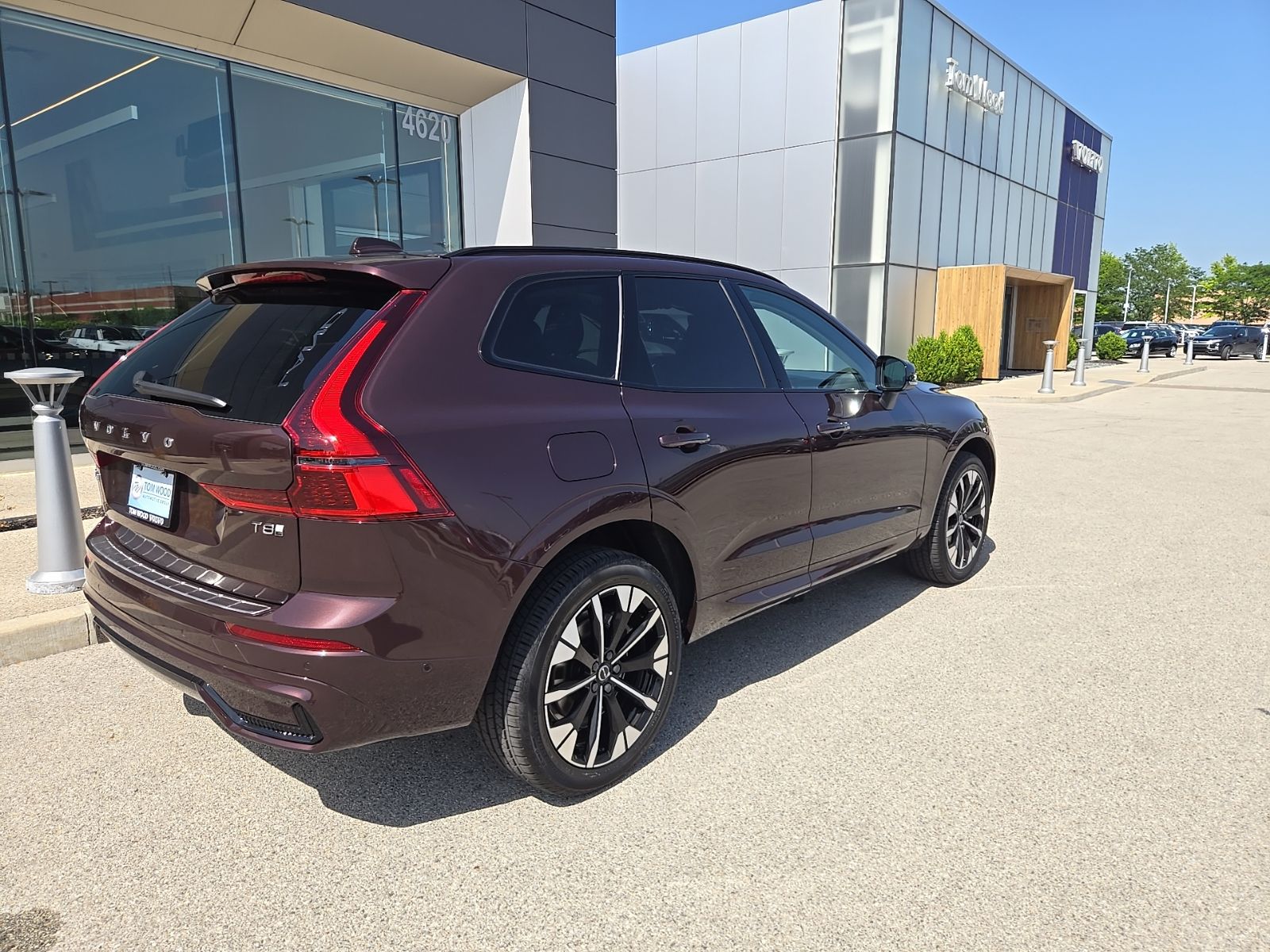New Volvo XC60 Plug-In Hybrid For Sale In Indianapolis, IN