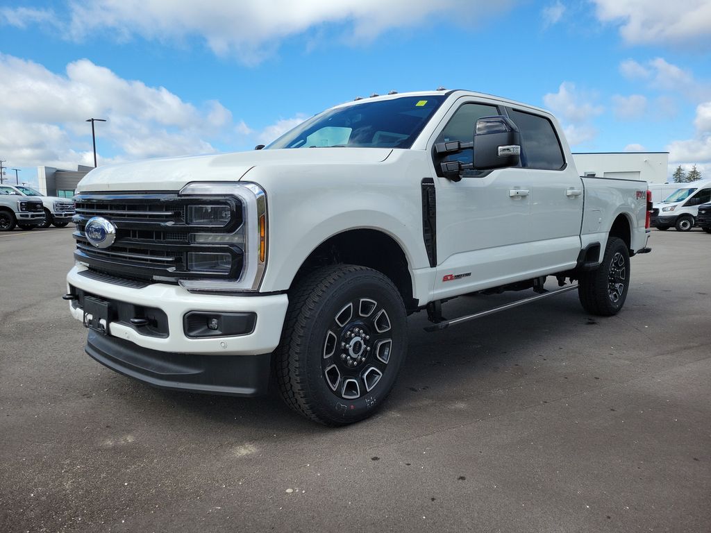 2026 Ford F-350 Super Duty Platinum - Photo 2