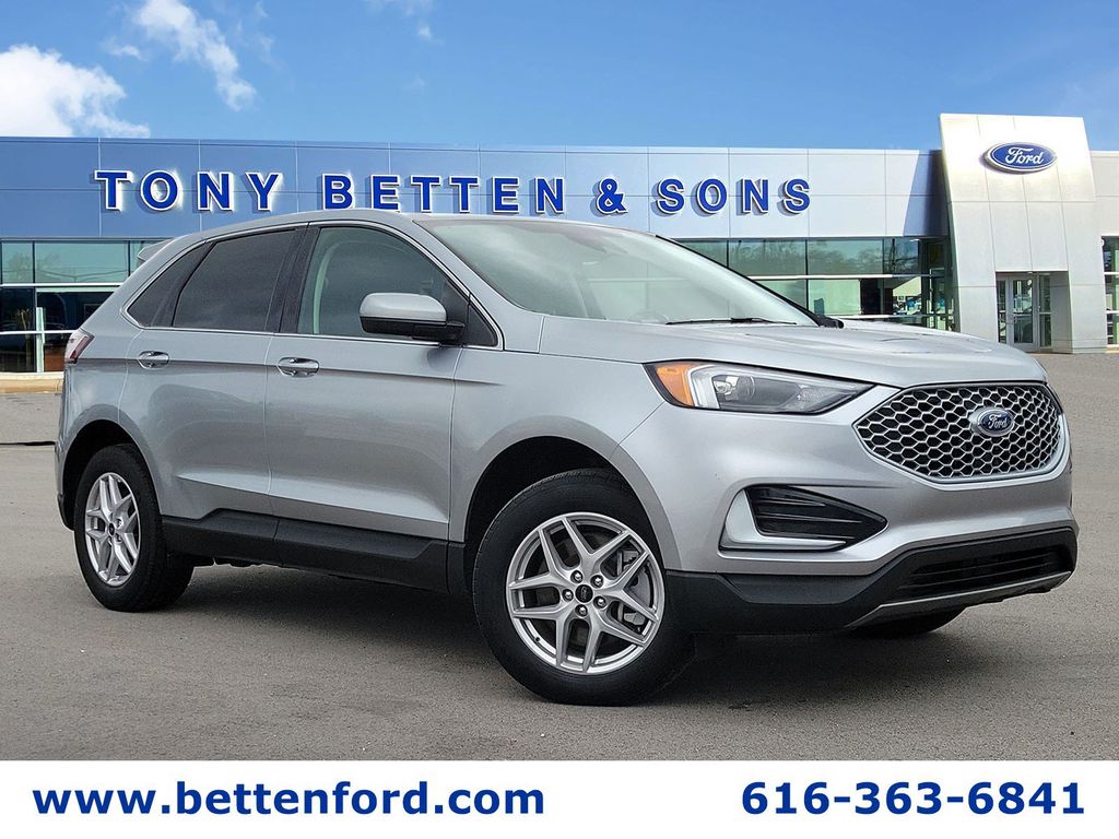 2023 Ford Edge