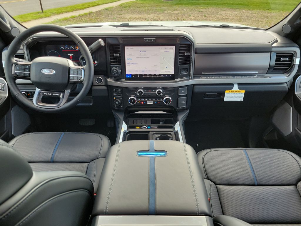 2026 Ford F-350 Super Duty Platinum - Photo 14