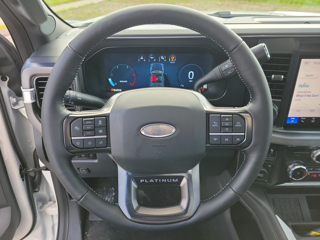 2026 Ford F-350 Super Duty Platinum - Photo 25