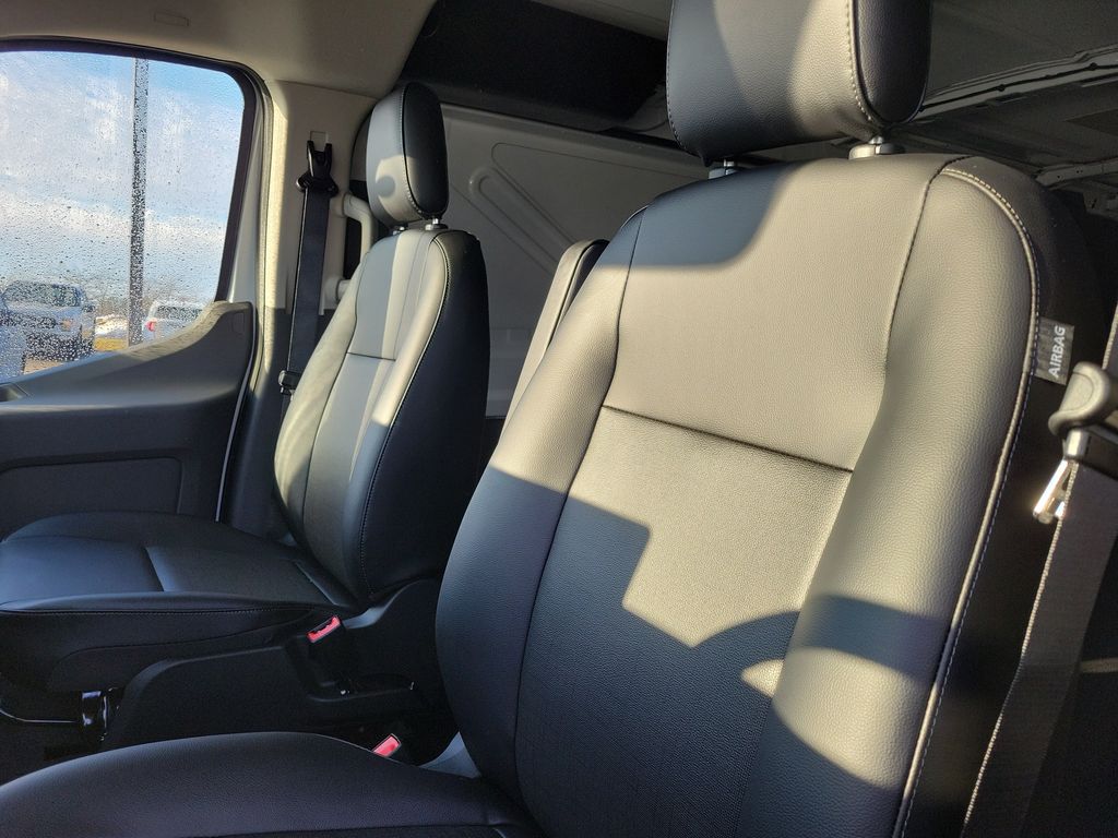 2026 Ford Transit Van Base - Photo 18