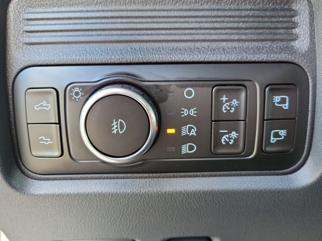 2026 Ford F-350 Super Duty Platinum - Photo 24
