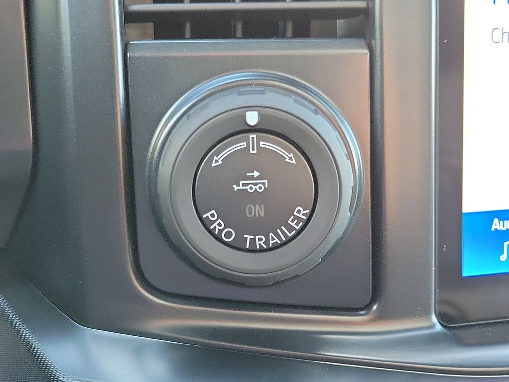 2026 Ford F-350 Super Duty Platinum - Photo 33