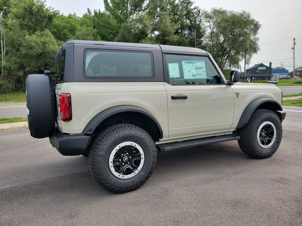 New 2026 Ford Bronco Base SUV