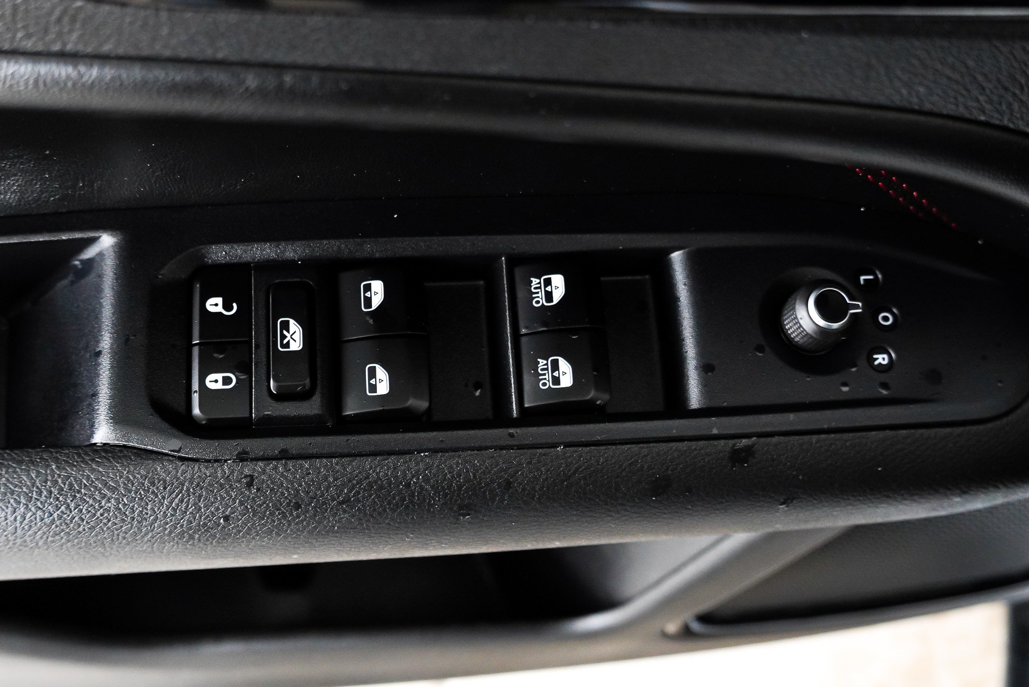 2025 Jeep Compass Trailhawk - Photo 19