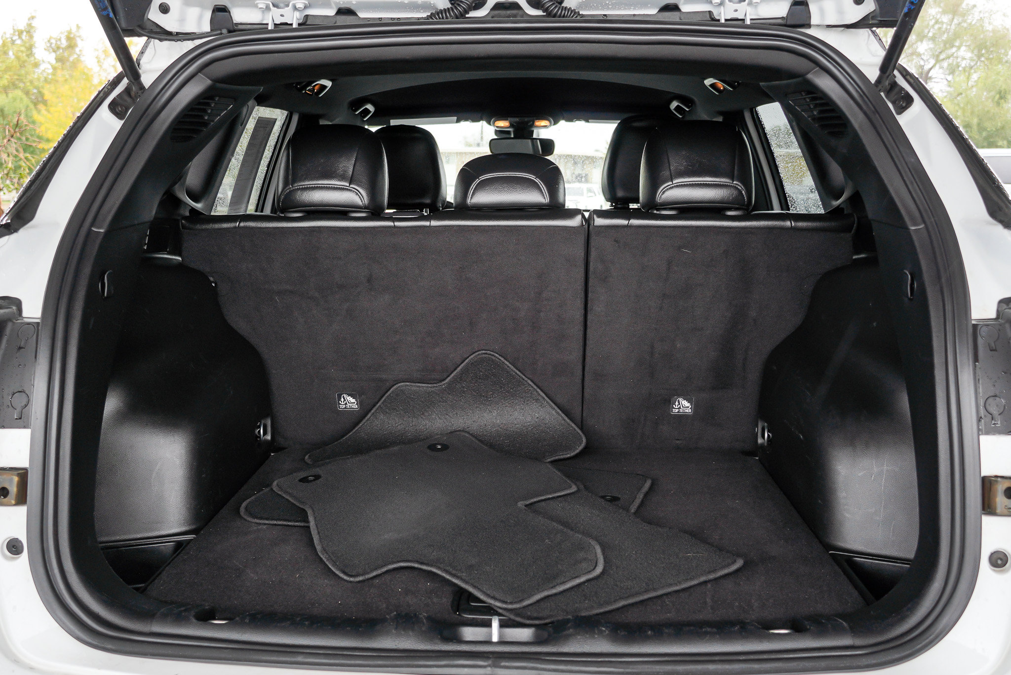 2025 Jeep Compass Trailhawk - Photo 14