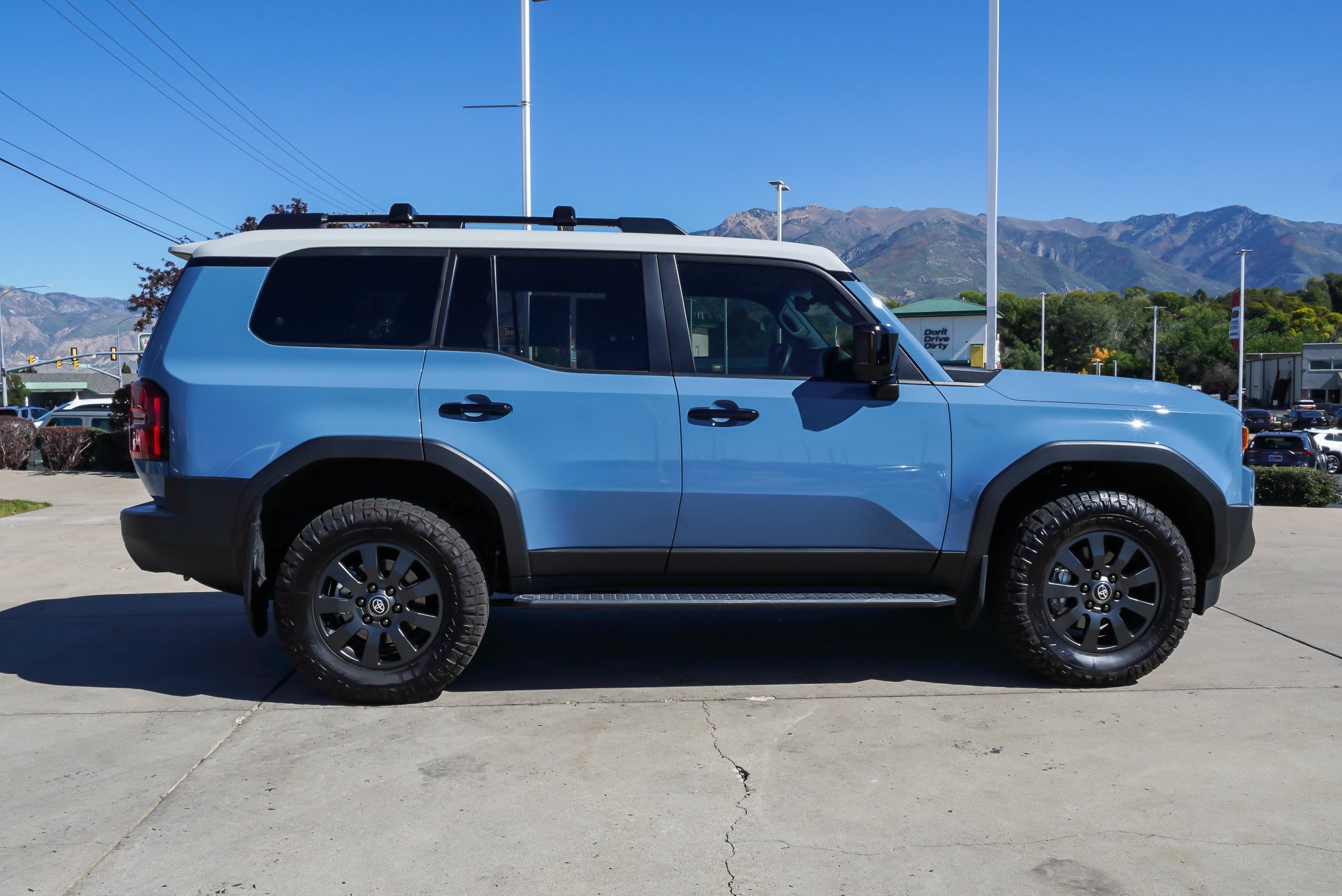 2025 Toyota Land Cruiser Base - Photo 9