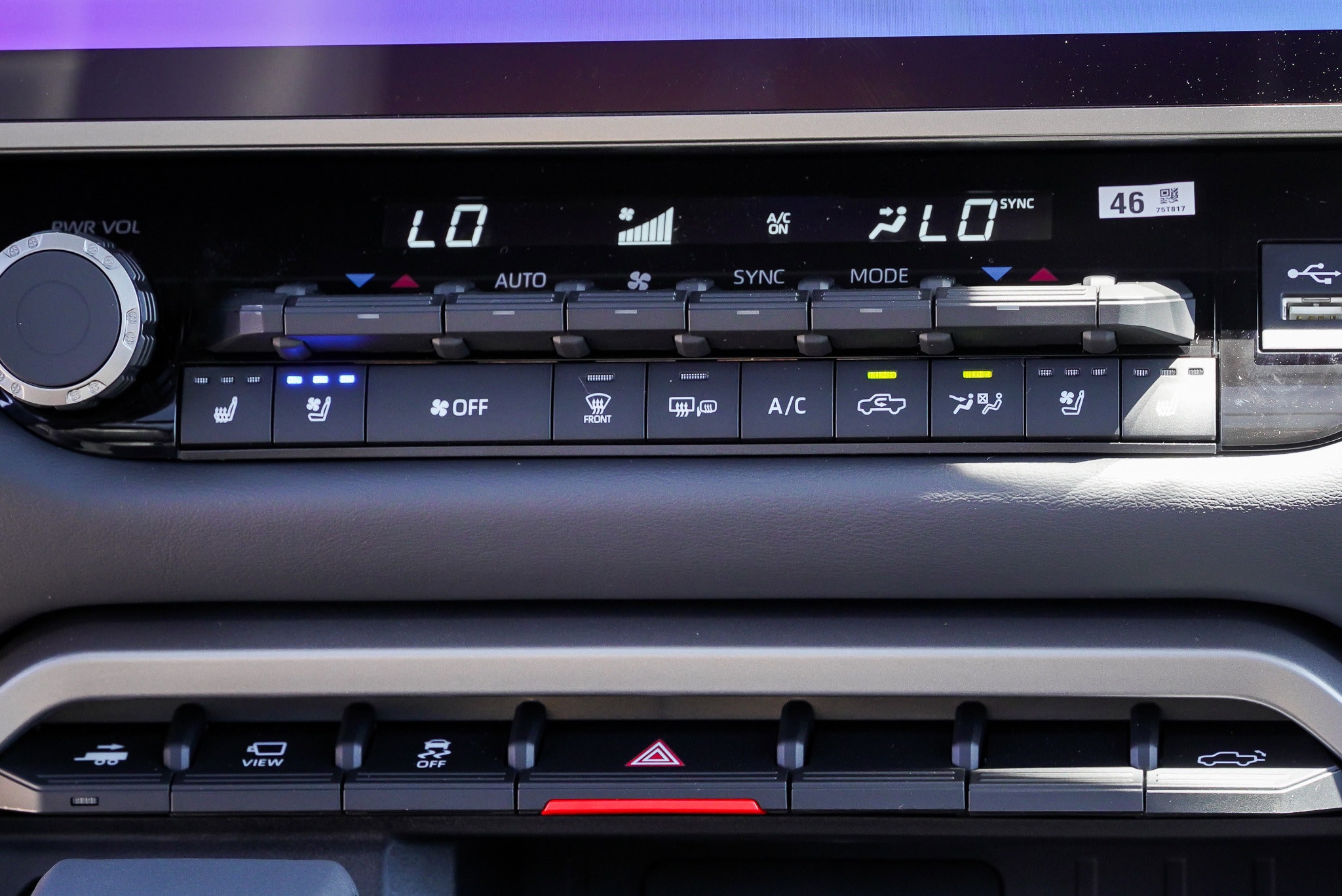 2026 Toyota Tundra Platinum - Photo 41