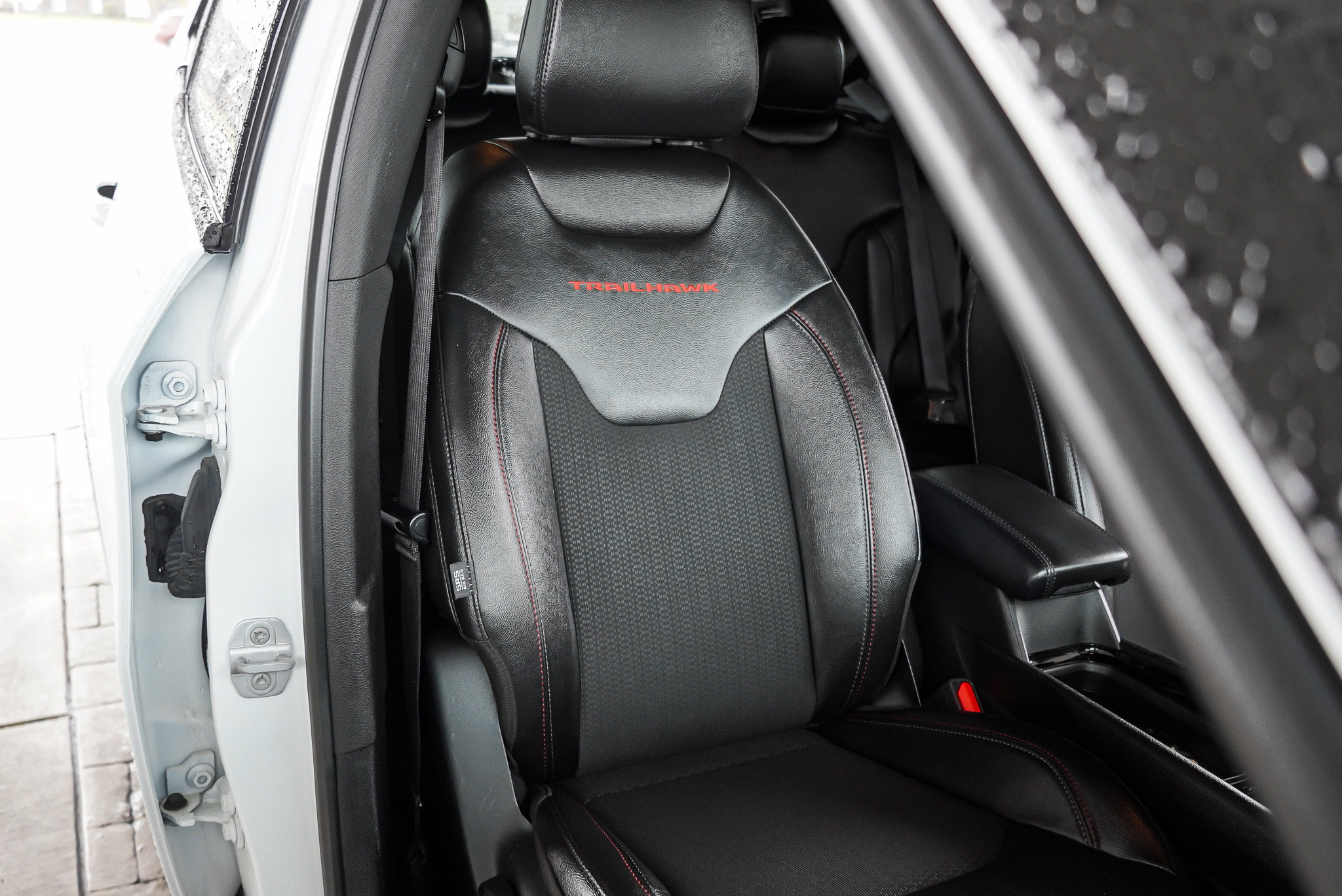 2025 Jeep Compass Trailhawk - Photo 23