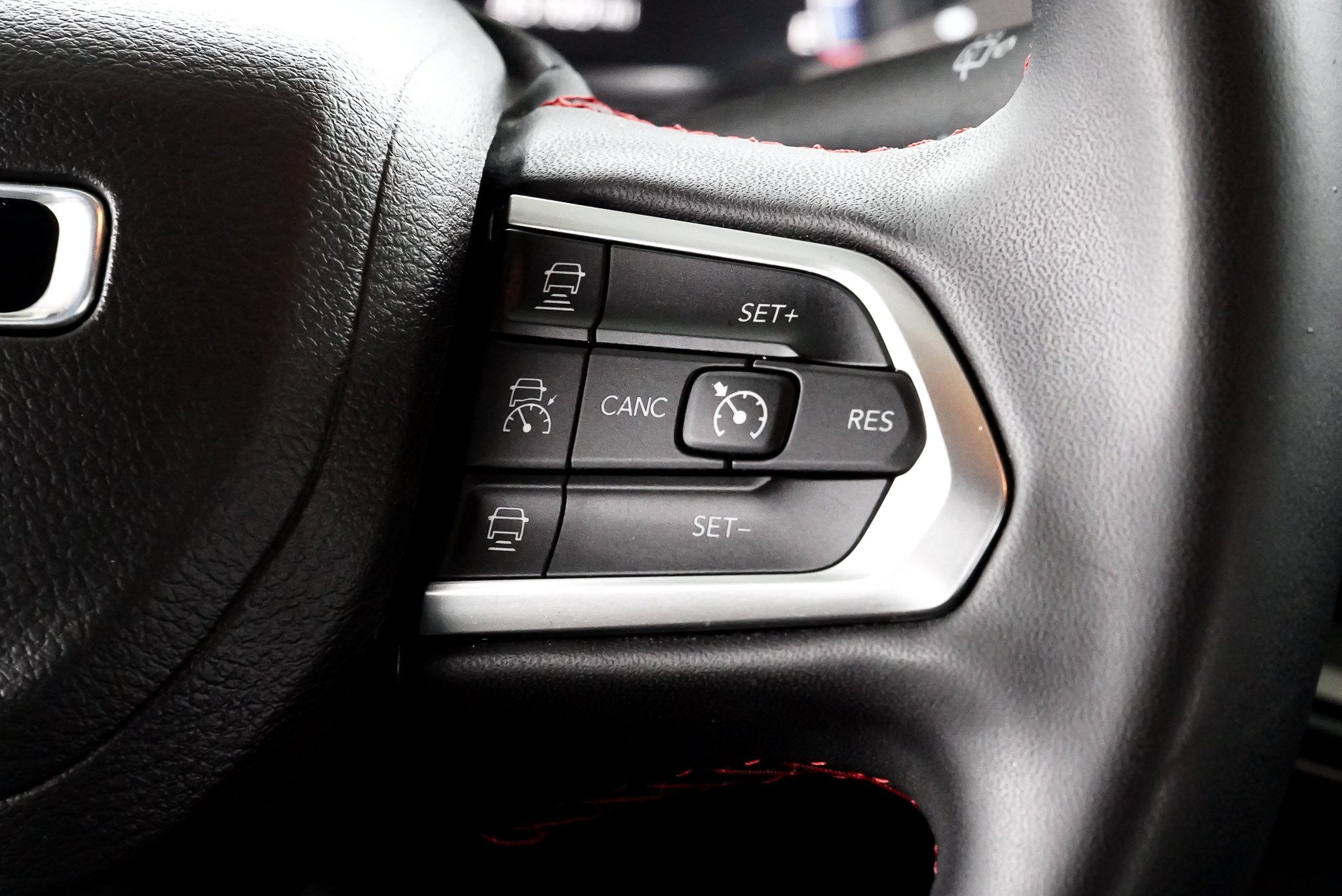 2025 Jeep Compass Trailhawk - Photo 32