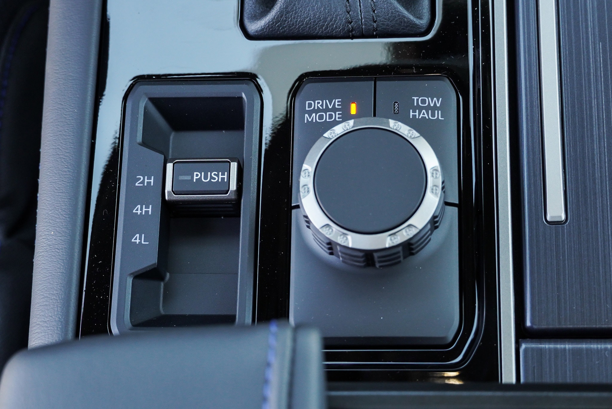 2026 Toyota Tundra Platinum - Photo 42
