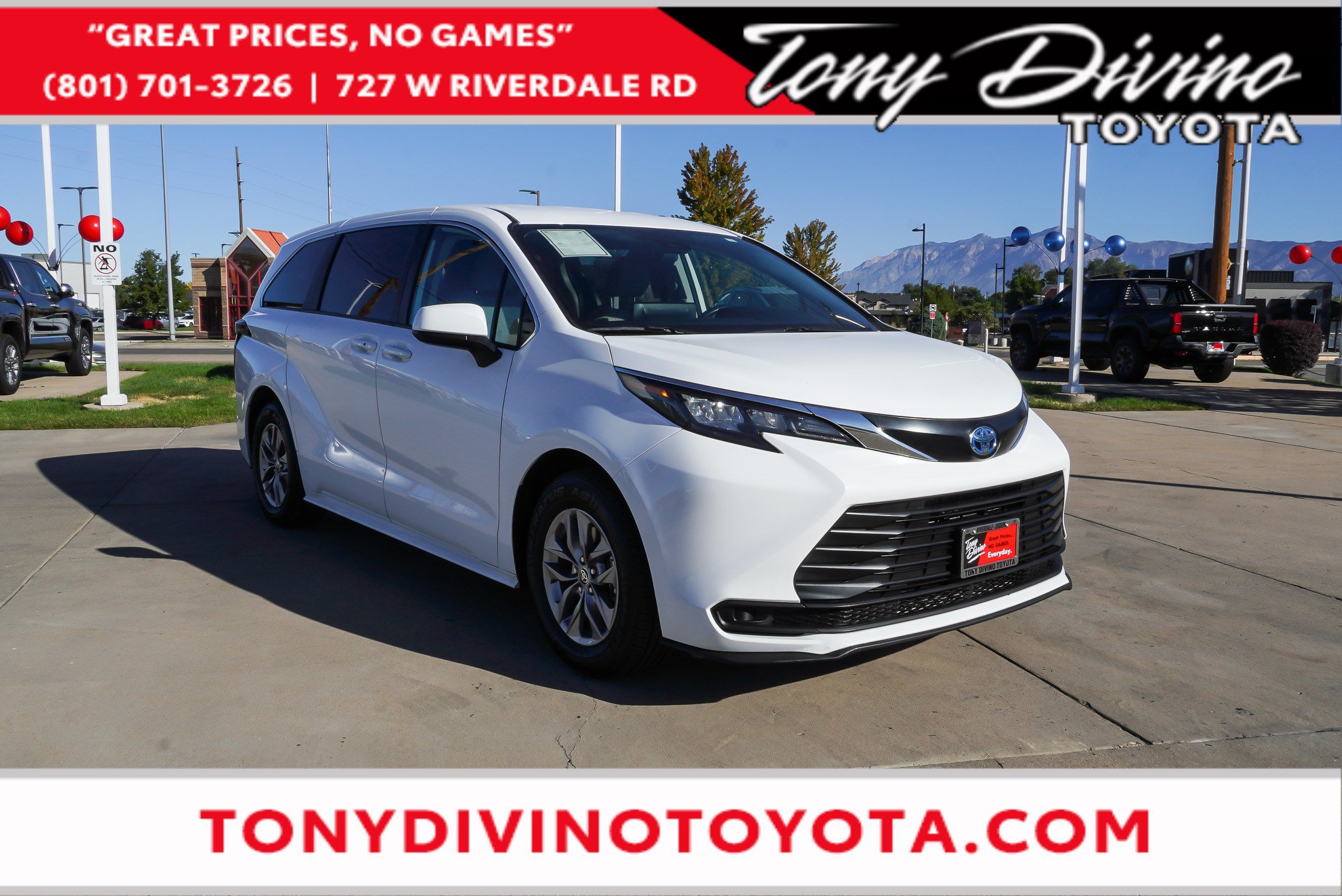 2024 Toyota Sienna LE