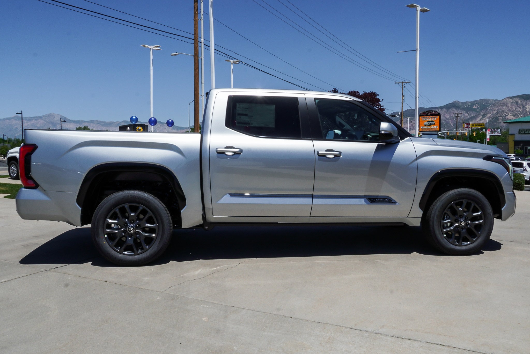 2026 Toyota Tundra Platinum - Photo 9