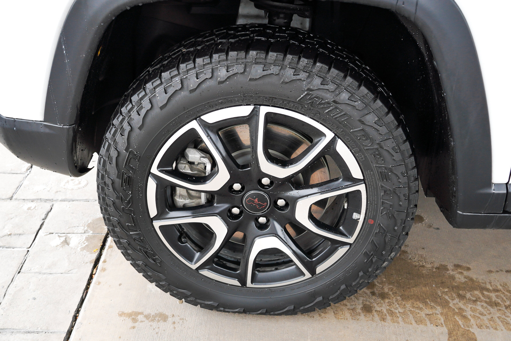 2025 Jeep Compass Trailhawk - Photo 12