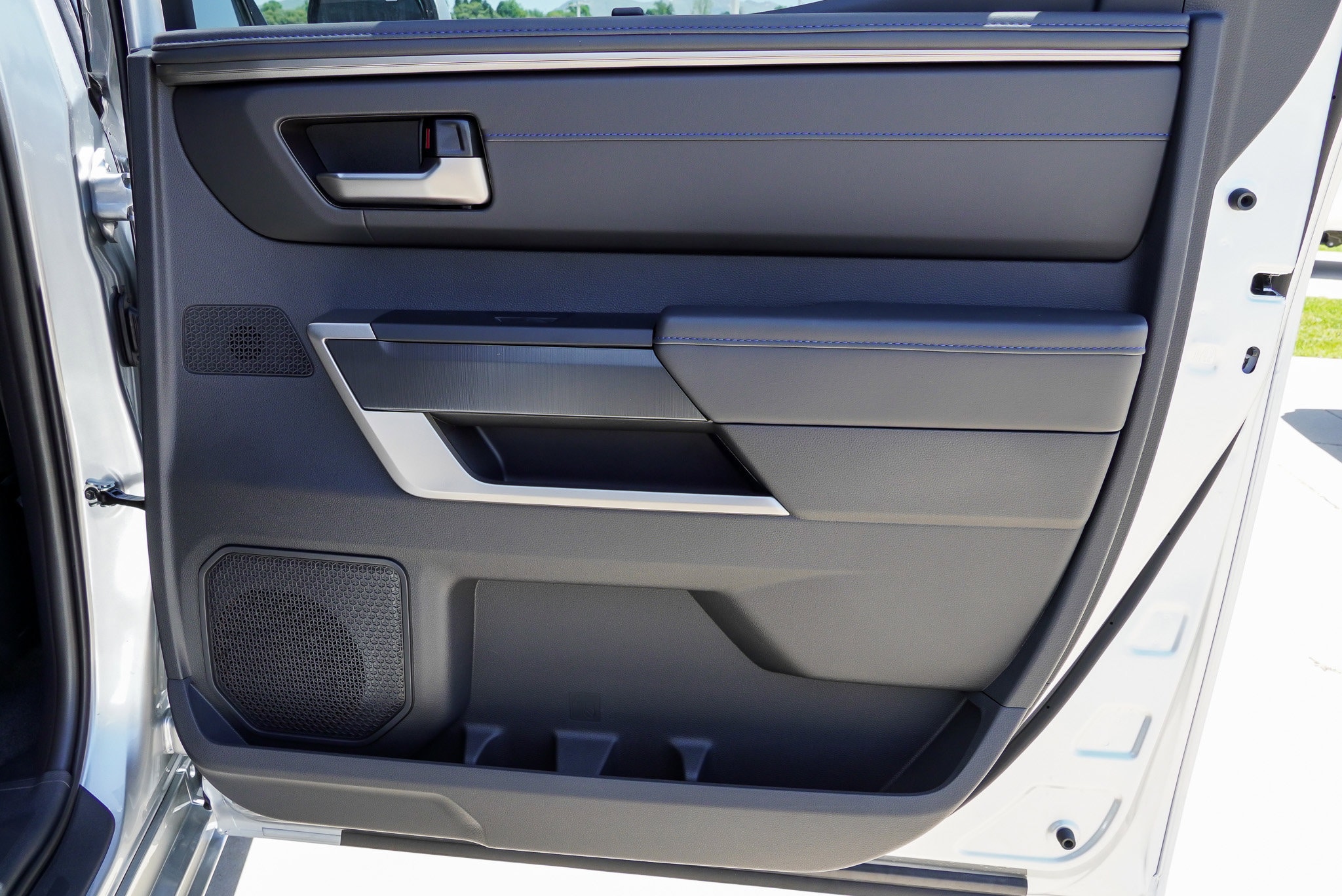 2026 Toyota Tundra Platinum - Photo 31
