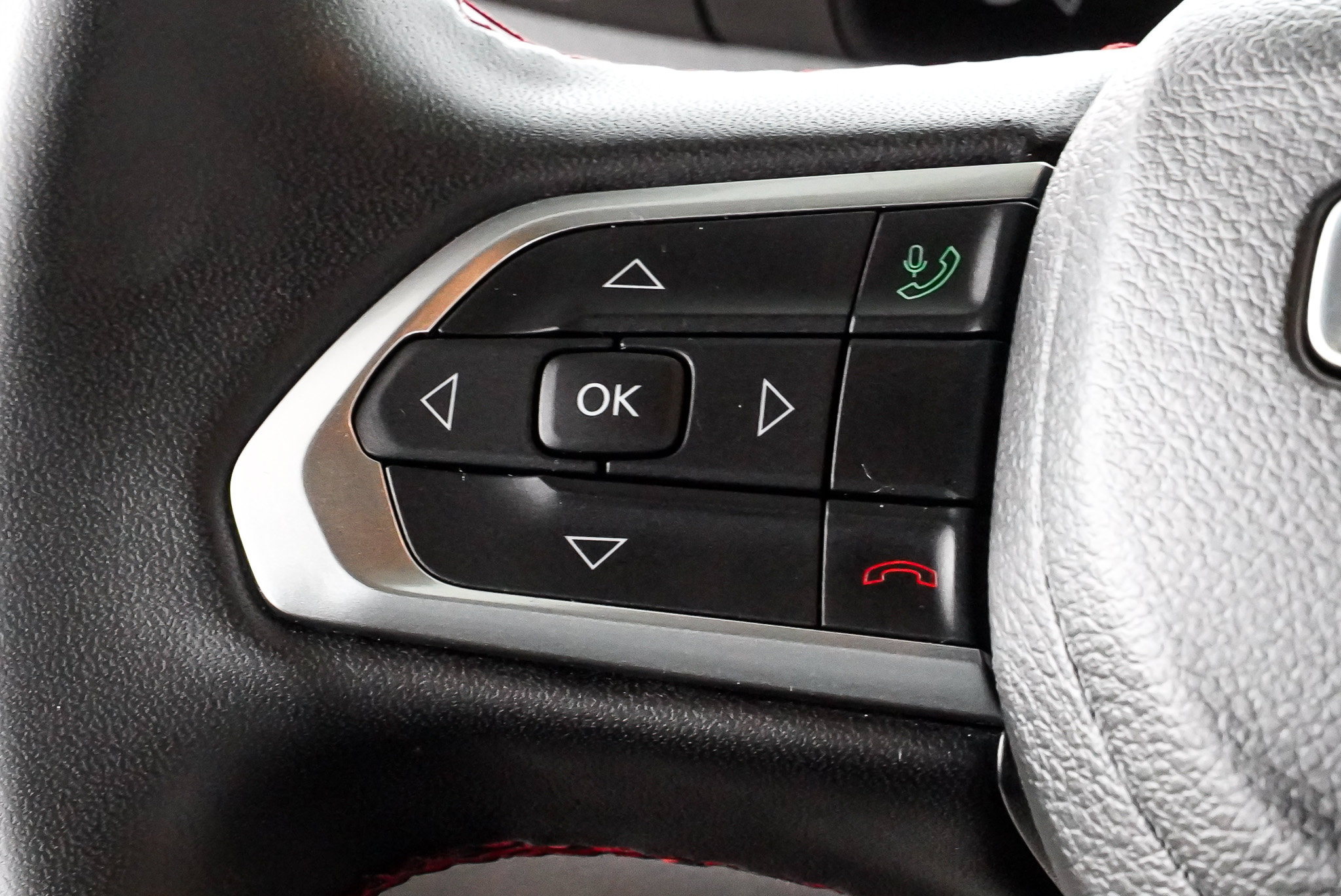 2025 Jeep Compass Trailhawk - Photo 31