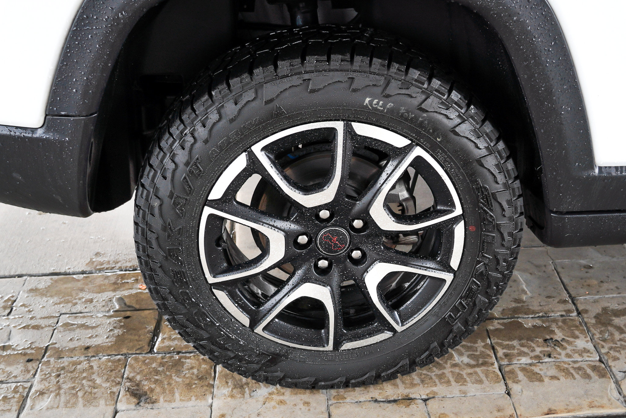 2025 Jeep Compass Trailhawk - Photo 11