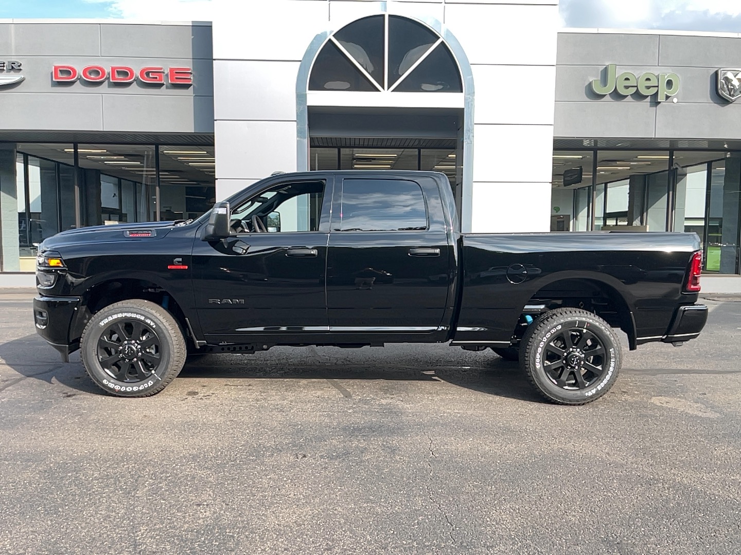 New 2027 Ram 2500 Big Horn Pickup