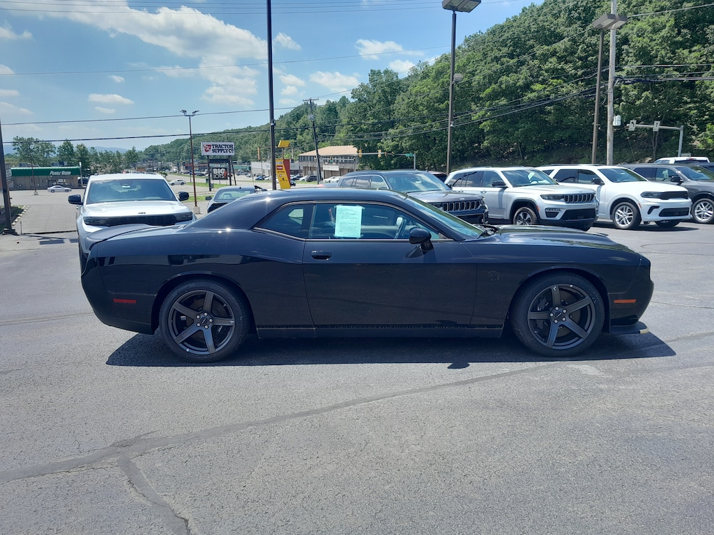 Used 2022 Dodge Challenger SRT Hellcat Coupe