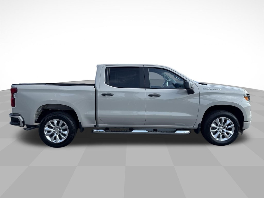New 2026 Chevrolet Silverado 1500 Custom Truck