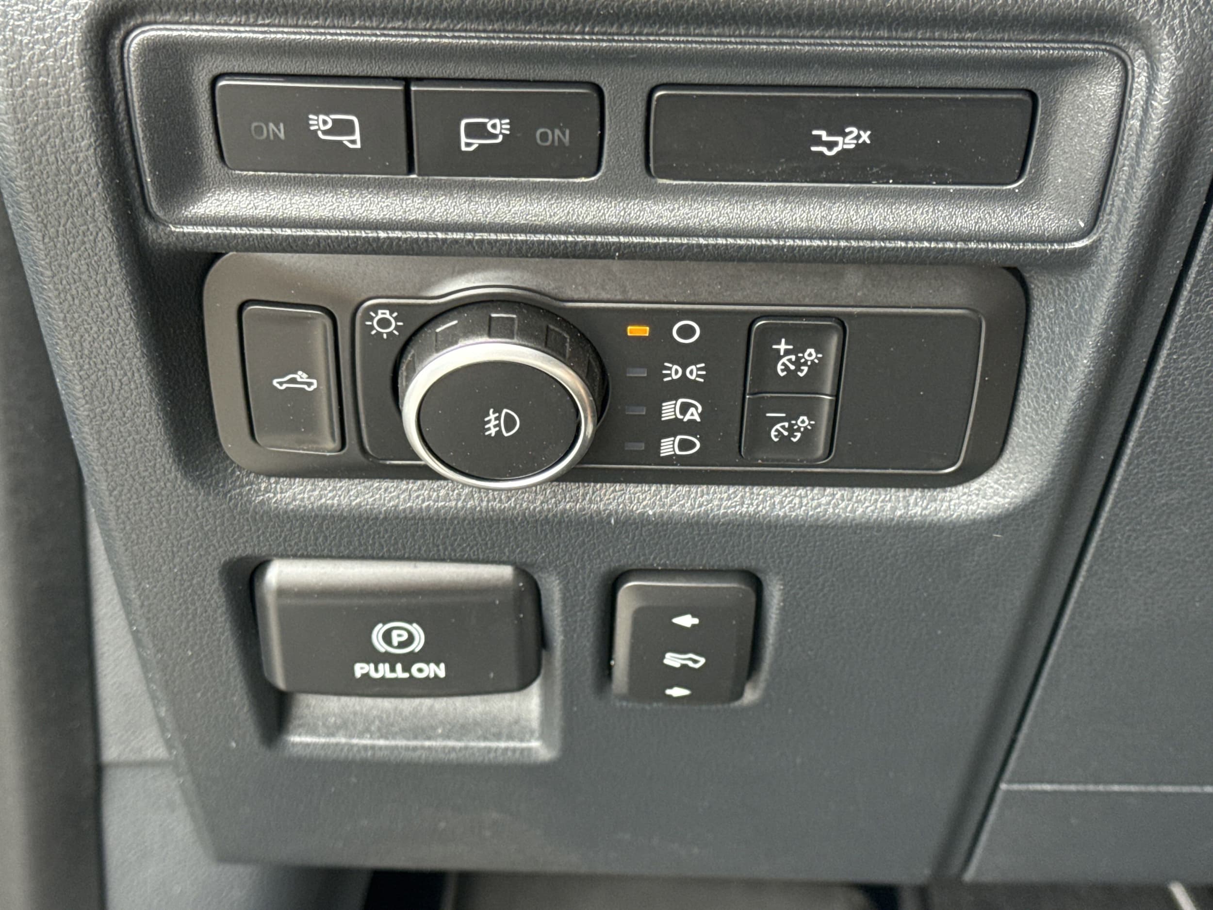 2022 Ford F-150 Lariat - Photo 21