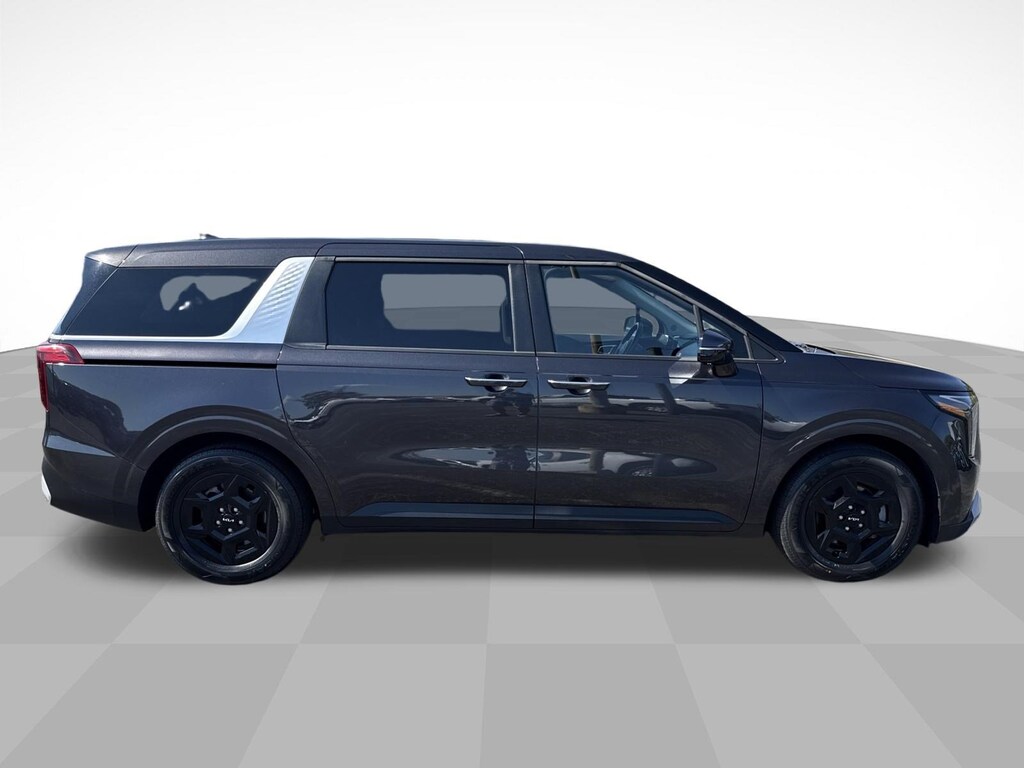 Used 2025 Kia Carnival LXS