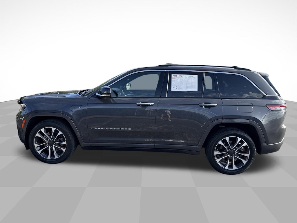 Used 2023 Jeep Grand Cherokee 4xe Overland SUV