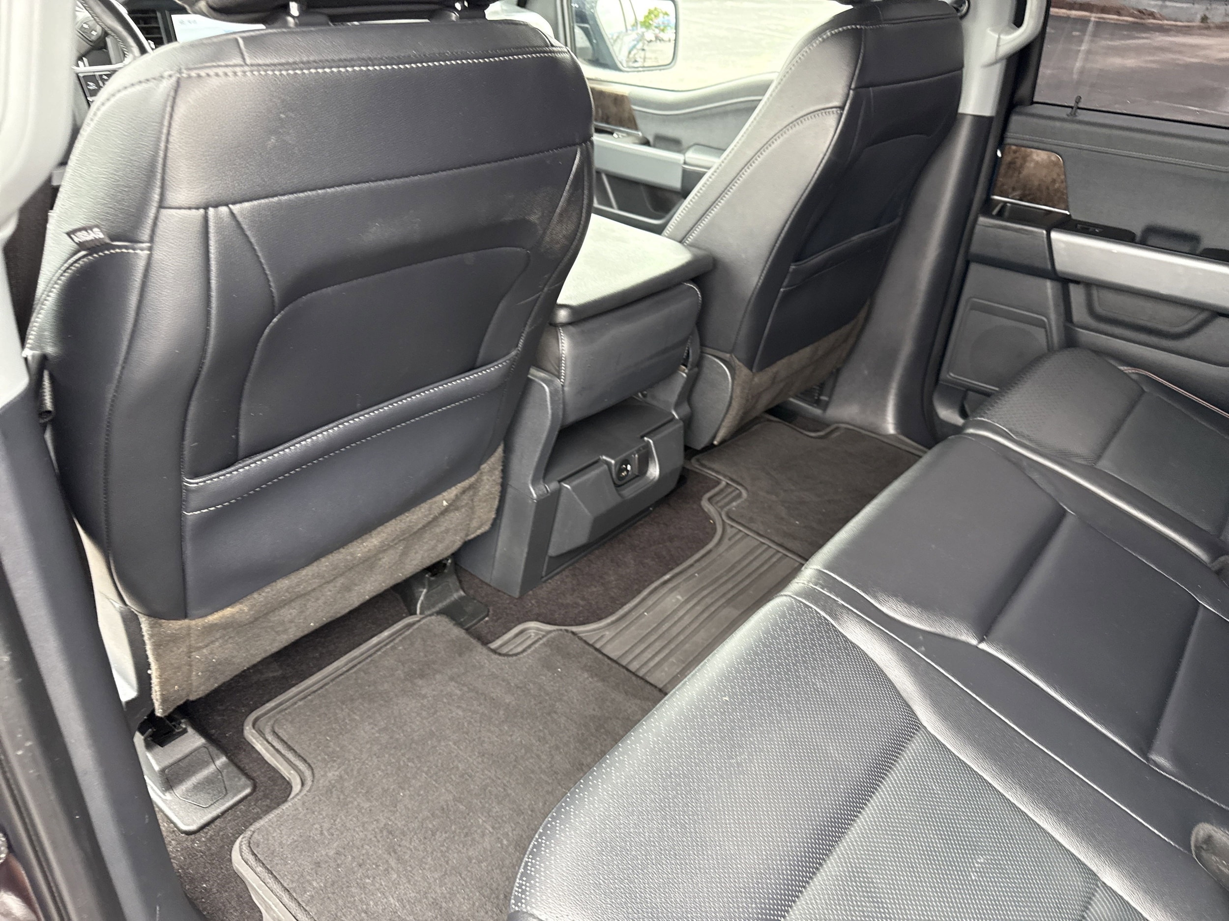 2022 Ford F-150 Lariat - Photo 18