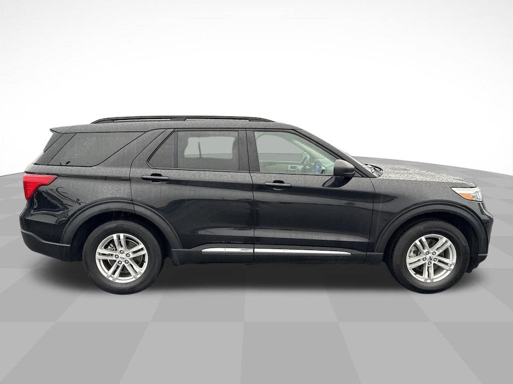 Used 2022 Ford Explorer XLT