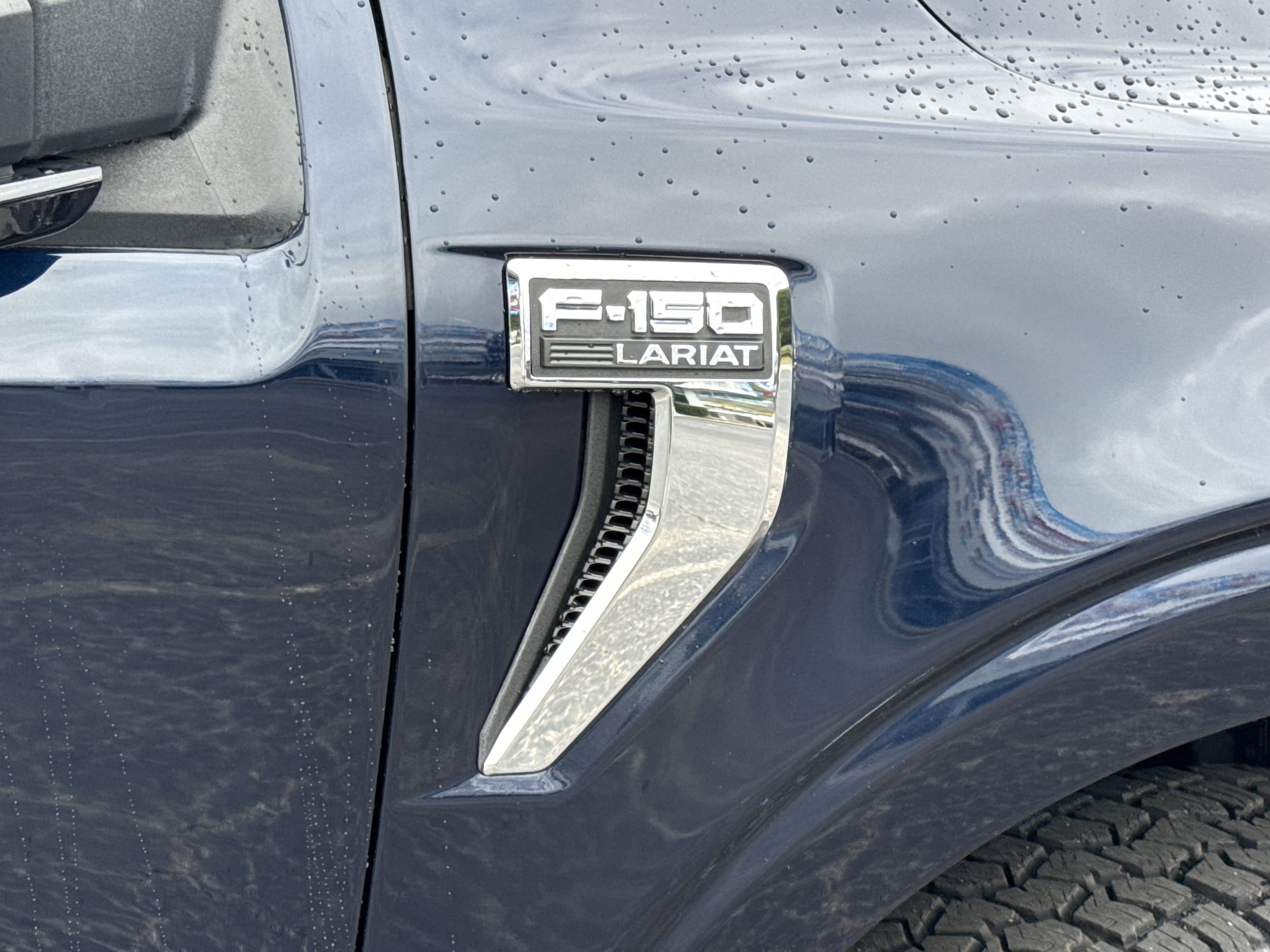 2022 Ford F-150 Lariat - Photo 5