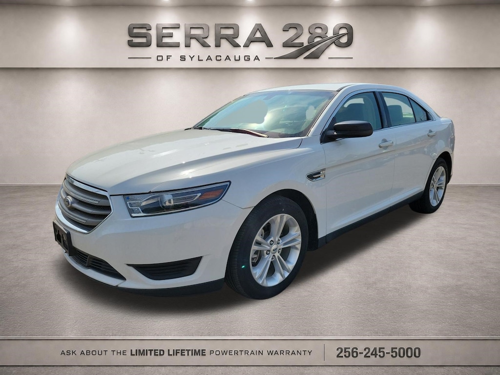 Used 2018 Ford Taurus SE Sedan