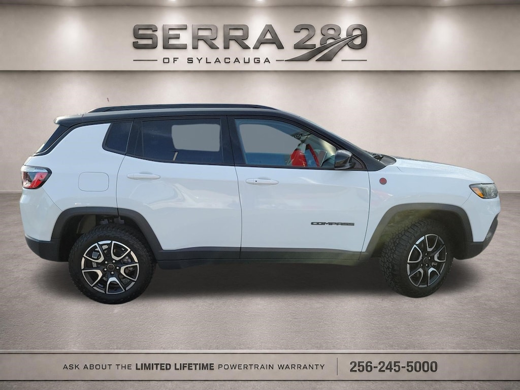 Used 2025 Jeep Compass Trailhawk SUV
