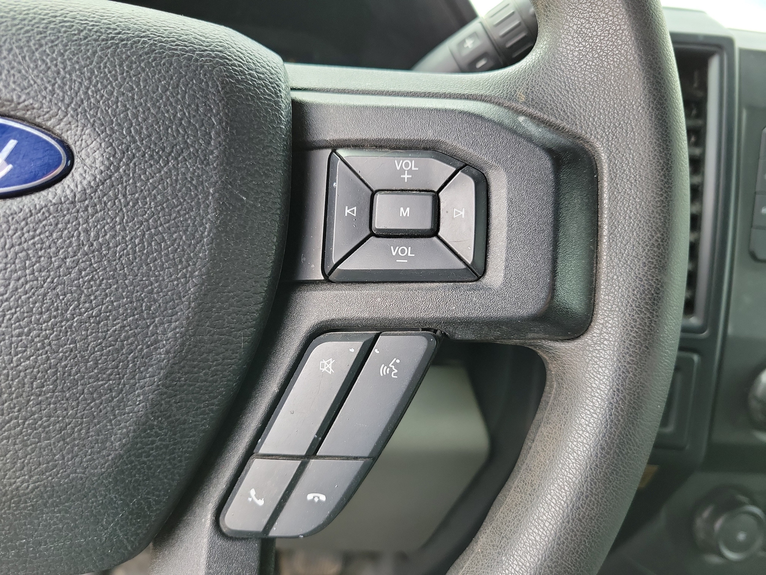 2016 Ford F-150 XL - Photo 31