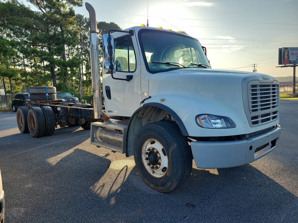 Used 2008 Freightliner M2