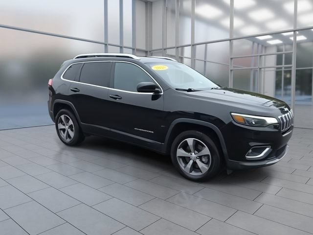 Used 2020 Jeep Cherokee Limited with VIN 1C4PJMDX6LD532697 for sale in Highland Township, MI