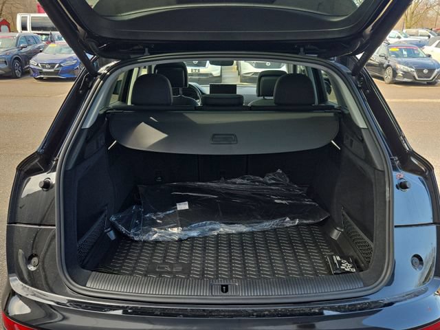 2023 Audi Q5 Premium - Photo 25