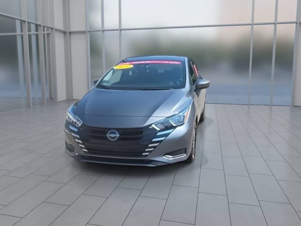 Certified 2024 Nissan Versa 1.6 SV Sedan