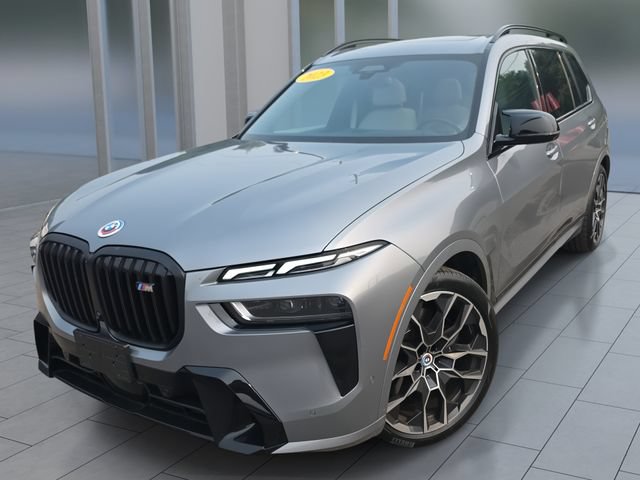 2023 BMW X7