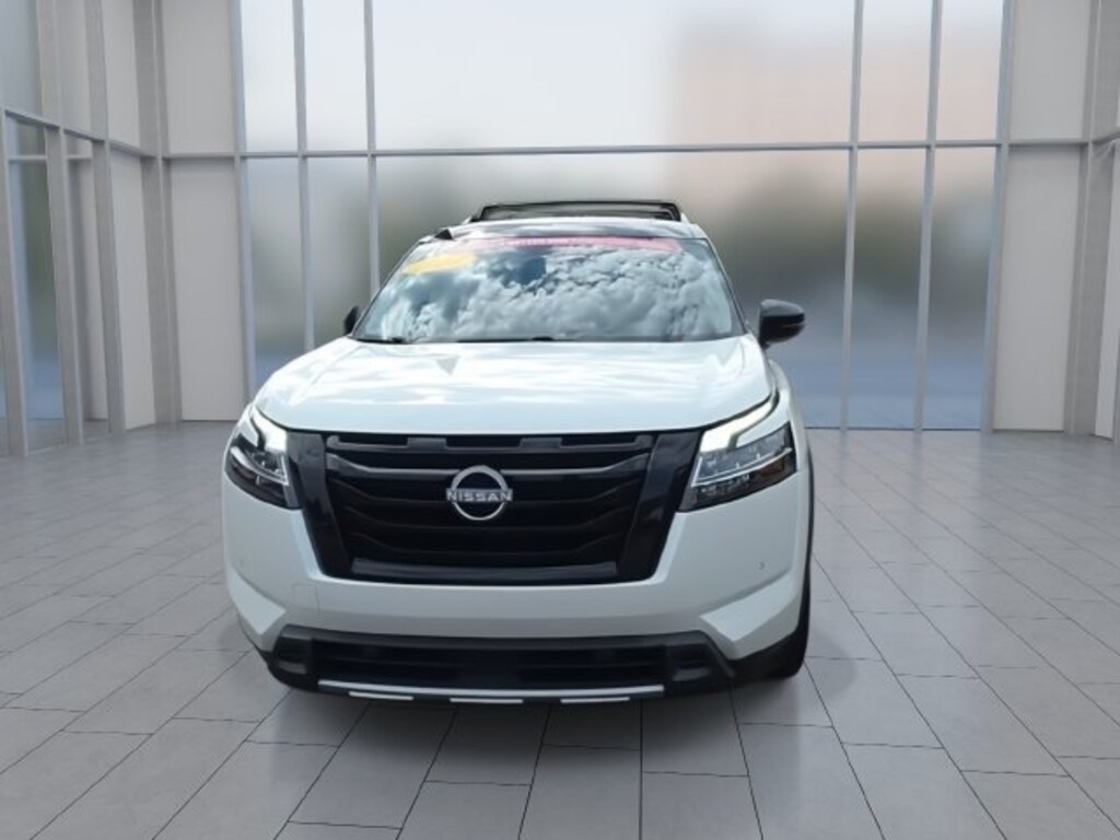 Certified 2024 Nissan Pathfinder SL SUV