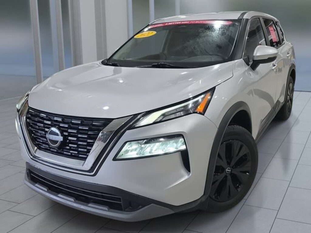 Certified 2022 Nissan Rogue SV SUV