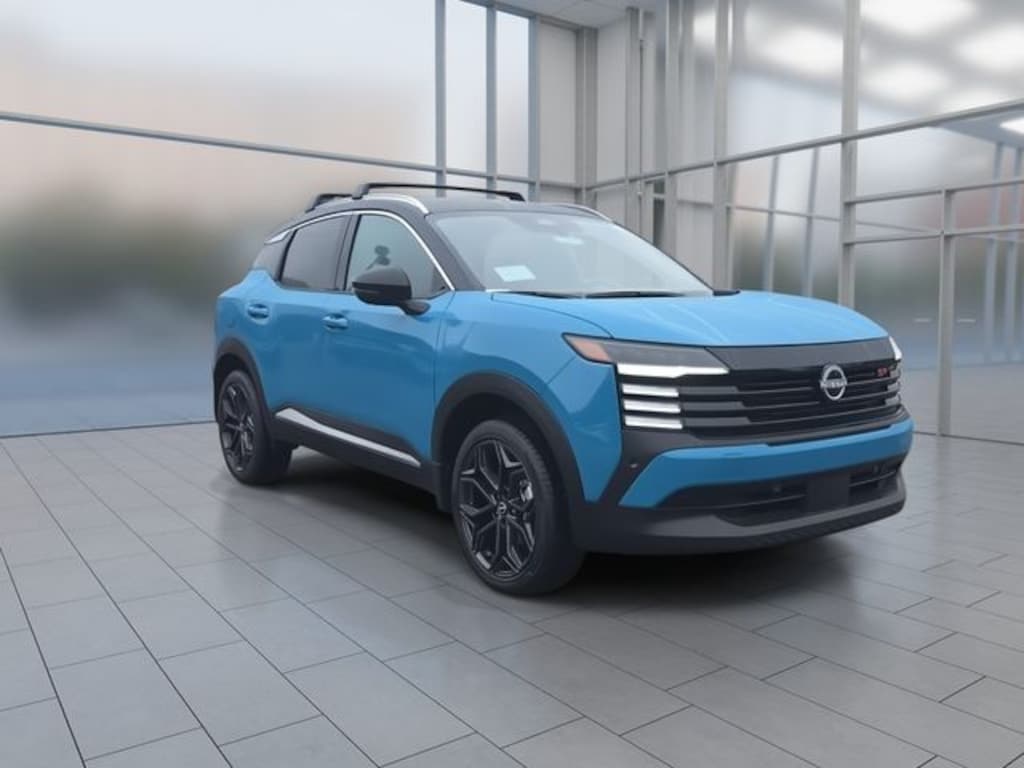 New 2026 Nissan Kicks SR SUV