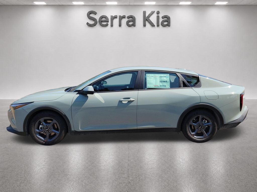 New 2026 Kia K4 LXS Sedan