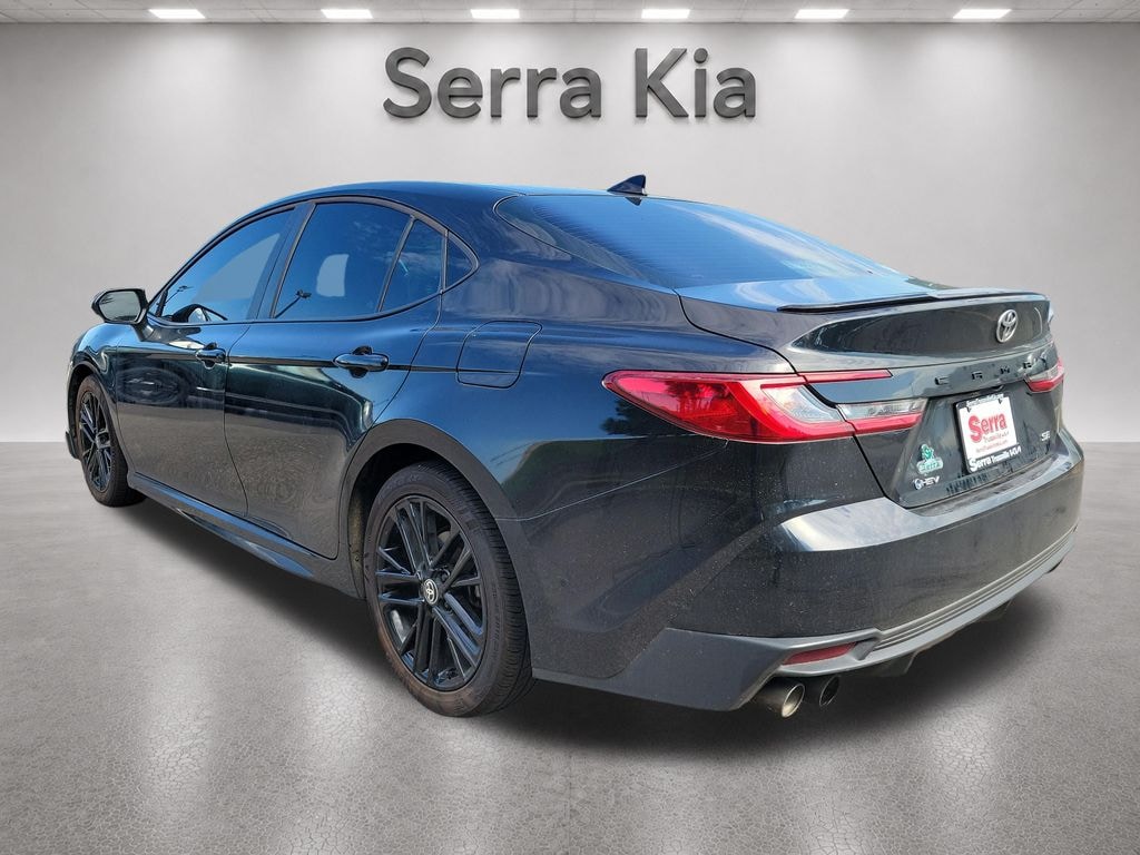 Used 2025 Toyota Camry SE Sedan