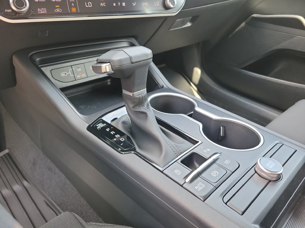 2026 Kia K5 LXS - Photo 19