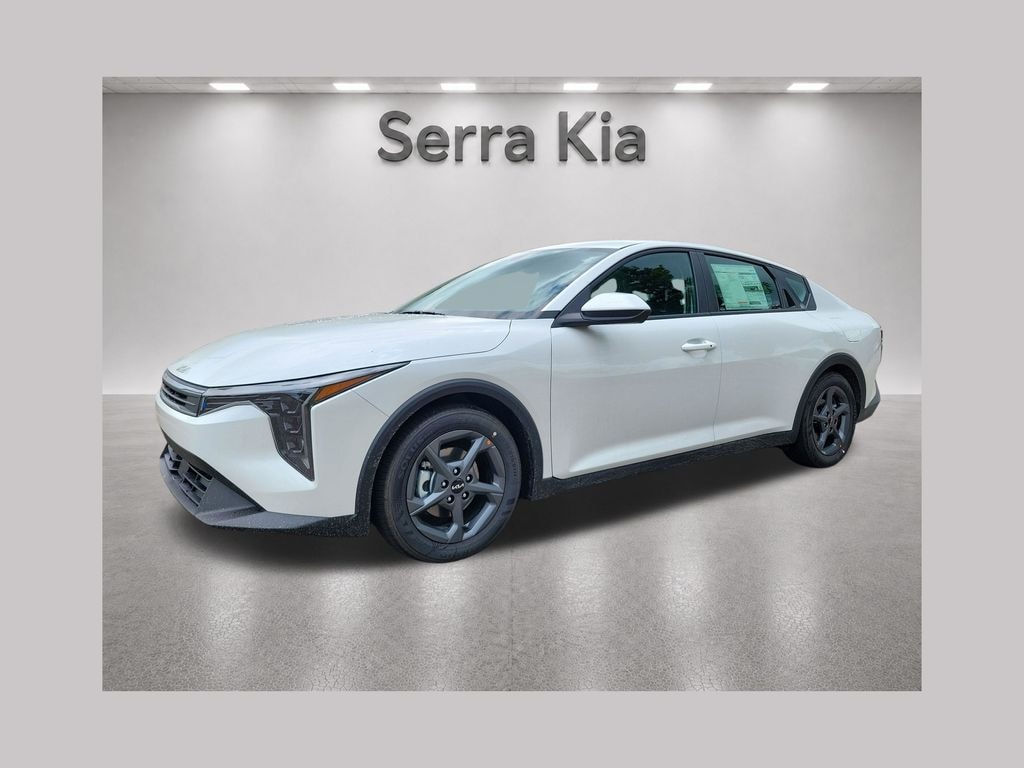 New 2026 Kia K4 LXS Sedan