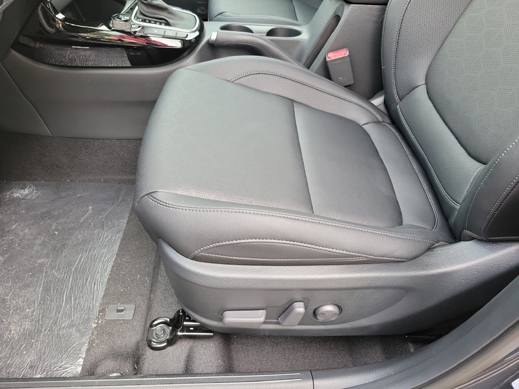 2026 Kia Seltos EX - Photo 13