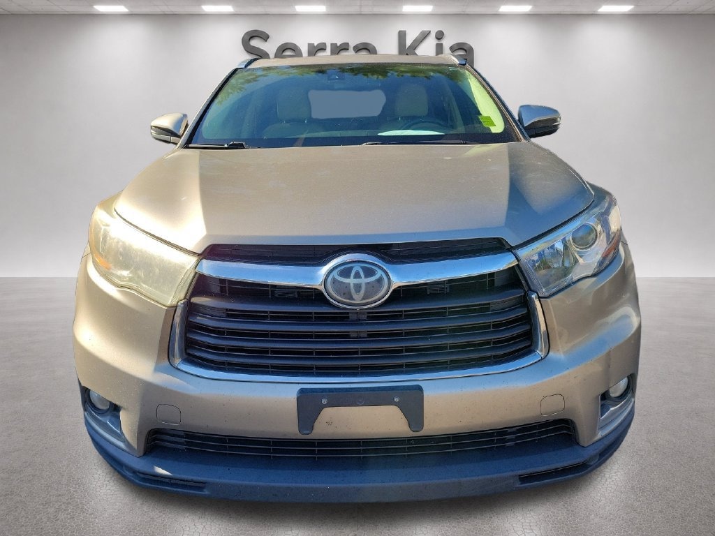 Used 2016 Toyota Highlander Limited Platinum V6 SUV