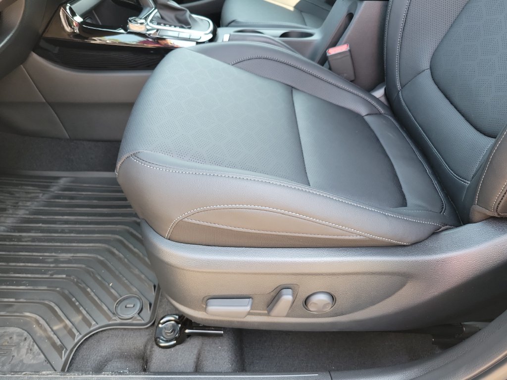 2026 Kia Seltos EX - Photo 13